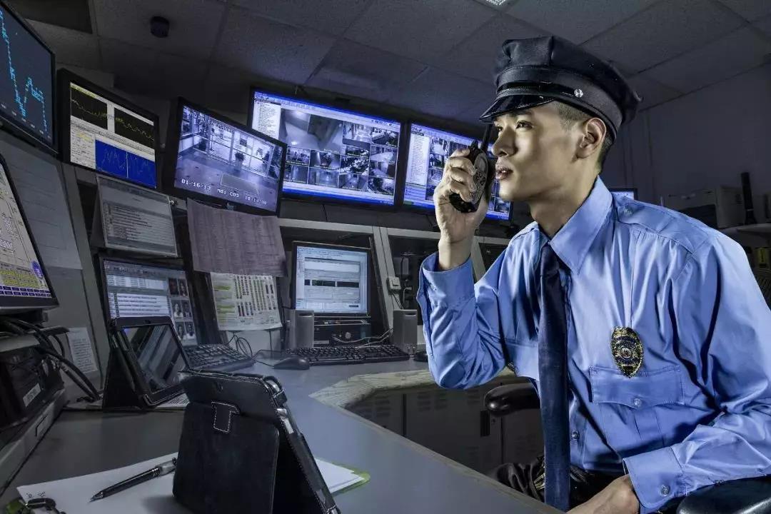 重要要求：軍隊禁止用微信取代對講機執(zhí)行任務！